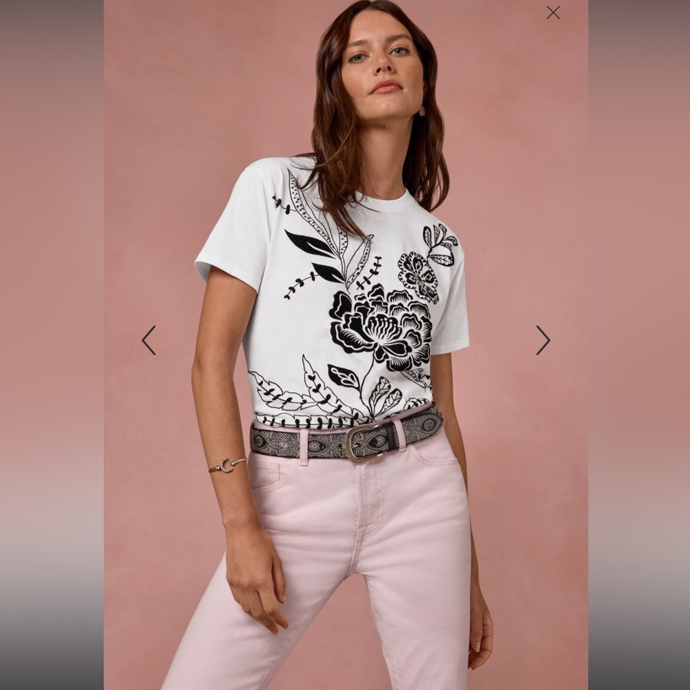 Johnny Was White Floral Graphic Flocked Crew Tee XL 💯 Cotton Sold OUT Velvet